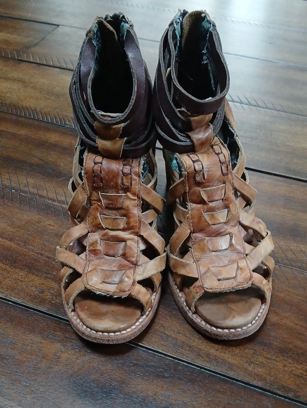 Freebird by Steven Penny Cognac Leather Strappy Gladiator Heel Sandals Size 6